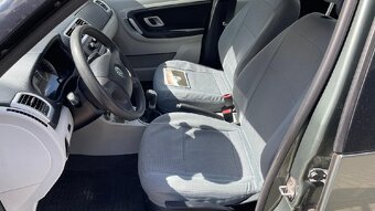 Škoda Roomster, 1,4 16V 63kW, RV 11/2006 - 13