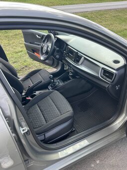 Kia Rio 2017 – po servisu, STK 2/2026, bez investic - 13