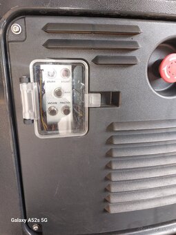 Podlahový mycí stroj Nilfisk Viper AS 710R se sedící obsluho - 13