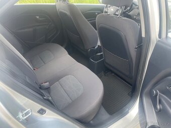 Kia Rio 1,3i benzin rok 2013 koup CZ - 13