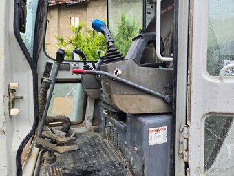 Minibagr Takeuchi Tb135 3.5 Nový komplet podvozek 3x lžíce - 13