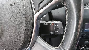 DACIA DUSTER 1,6 i + LPG - 13