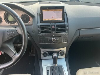 Mercedes C320 CDI - 13
