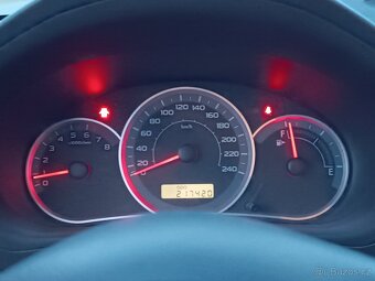 Subaru Impreza 2.0 benzín, nová STK - 13