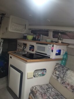 Bayliner 2355 Ciera 4.3 V6, 205 hp - 13
