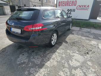 Peugeot 308 Kombi 1.2, 81kW, klimatizace, tempomat, LED - 13