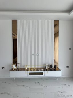 Prodej bytu 2+1, 171 m2, s terasou 60 m2, výhled na moře – p - 13