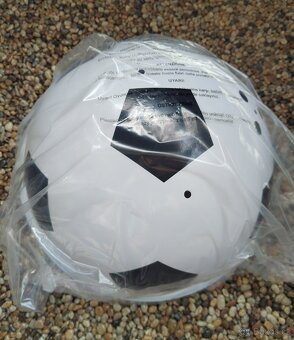 Přenosný gril ve tvaru fotbalového míče - 13