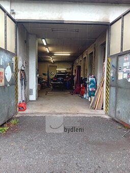 Prodej stavebního pozemku s obchodním objektem 2190 m2 Oltyn - 13