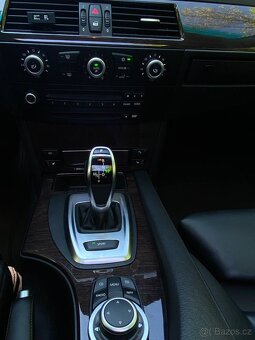BMW E60 550i LCI M-Paket r. v. 2009 - 13