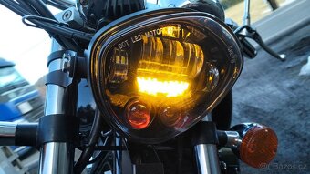 Honda Magna 750 - 13