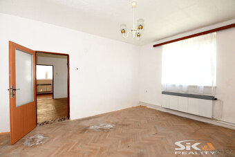 Prodej rodinného domu s velkou zahradou, 825 m2 - Černčice - 13