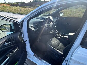 Ford Kuga 2,0 TDCI 110kw r..v. 2017 - 13