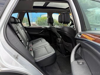 BMW X5 LCI 40d 225kW xDrive 2011 | 229000km, tažné, panorama - 13