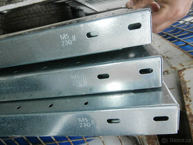 Regál kovový pozinkovaný - jen police dvě velikosti 900 kč - 13