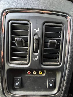 Dodge Durango - 13
