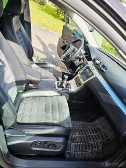 PASSAT B6 2.0 TDI 4X4 R-LINE 2011 DCC VYHŘÍVANÉ ČELNÍ SKLO - 13