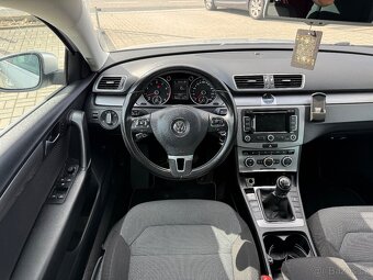 Volkswagen Passat 1,4 TSI 90kW ALU NAV 1.MAJITEL COMBI - 13