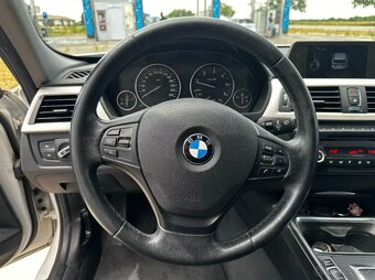 BMW 316d Touring - 13