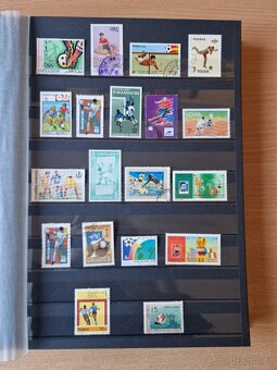 Album s namětovými známkami. - 13