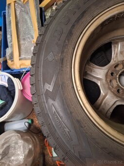Kola 5x114,3 + pneu 215/70 R15 - 13