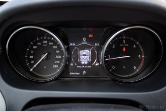 Land Rover Discovery Sport 2.0L TD4 180k HSE AT - 13