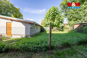 Pronájem bytu 3+kk, 71 m², garáž, zahrada, Bezno - 13