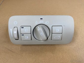 NÁHRADNÍ DÍLY z Volva S80 - 13