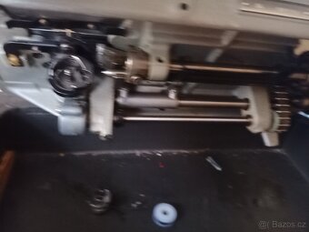 Prodám šicí stroj Veritas víz foto - 13