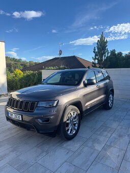 Jeep Grand Cherokee wk2 - 13