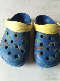 Sportovní boty a sandálky - 13