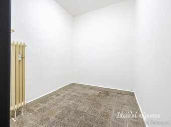 Pronájem bytu 2+1, Jeseniova, Žižkov, 23900 Kč/měs, 80 m2 - 13