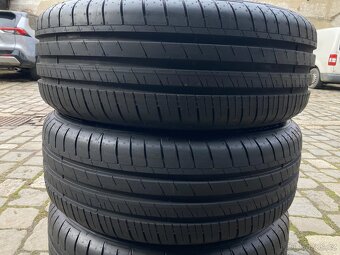 Alu kola FORD FOCUS I + FIESTA 7 nové letní FALKEN 195/55R16 - 13