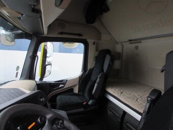 Predám MERCEDES BENZ Actros Mega BL534OV - 13