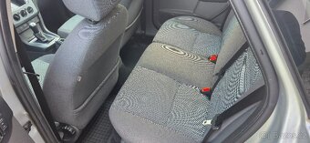Ford Focus 1,6 74kw 2007 - 13