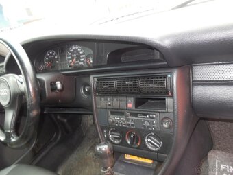 Audi 100 2.0ie 85kw C4 100 sedan - 13