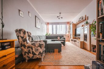 Prodej družstevního bytu 2+1 o rozloze 73 m2, ulice Centrum, - 13