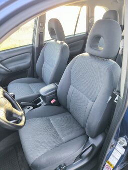 Toyota RAV4 2.0 D4D - 13