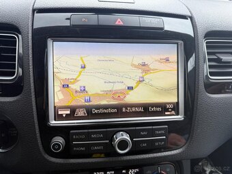 VW Touareg 7P 3.0tdi 176kw 2/2011 jen 195.047km - 13