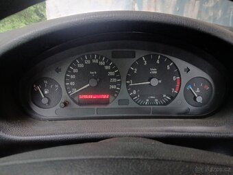 Bmw e 36 318i - 13