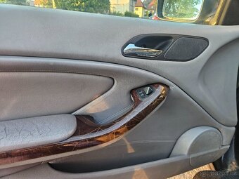 BMW E46 320i Coupe AUTOMAT - 13