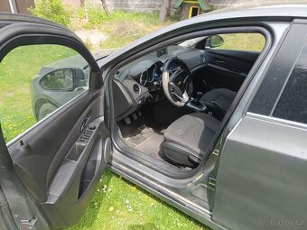 Chevrolet Cruze 2.0 - 13