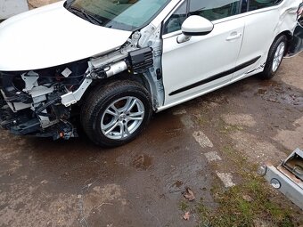 Citroen DS4 1.6 HDi automat ( 82 kW - 9HR ) r.v.2013 - 13
