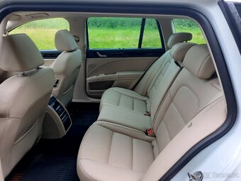 Škoda superb Laurin a Klement 2,0 tdi 125kw r.v 2015 čr - 13