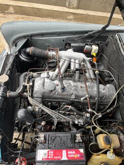 Mercedes Benz 250 SE - 13