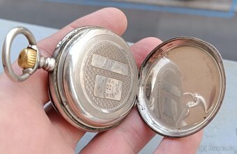 Krásné stříbrné kapesní hodiny, jdoucí. Doprava 0,- - 13