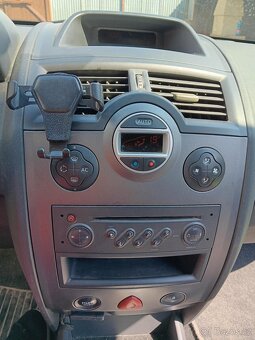 Renault Megane - 13