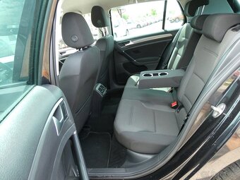 Volkswagen Golf 1.6 TDi 85kW R-LINE, 2x kola - 13