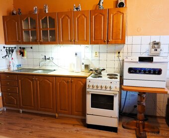 Rodinný dům v centru Staňkova s investičním potenciálem - 13