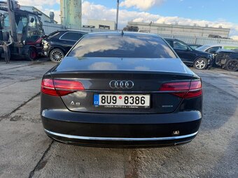 Audi A8 4.2TDi QA night vision motor start 2017 - 13
